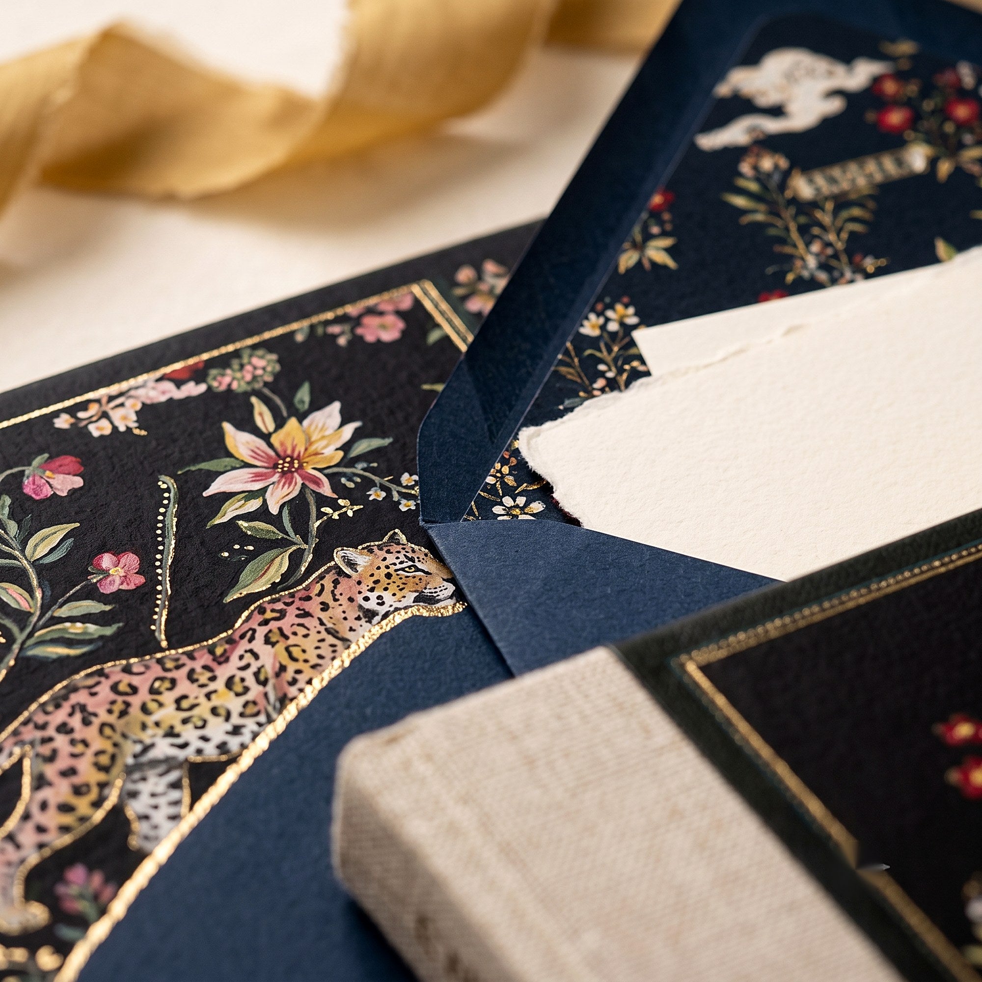 Jaguar Stationery Gift Set — detail